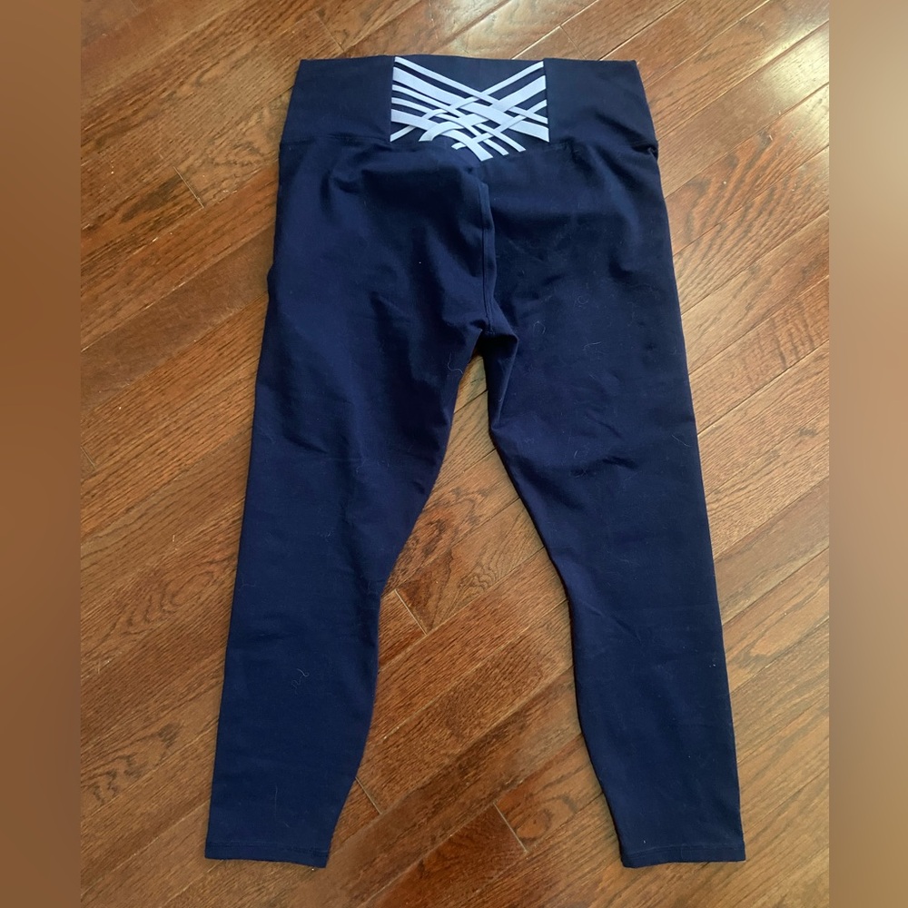 Fabletics Boost Powerhold 7/8 Leggings